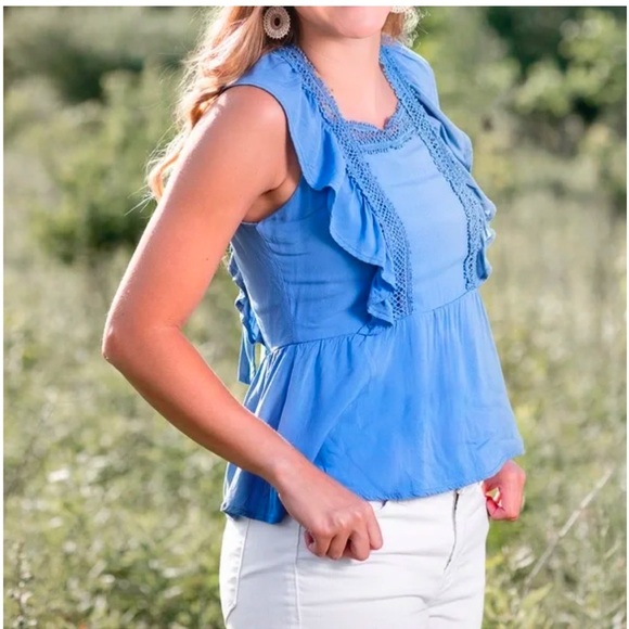 Francesca's Collections Tops - Jun & Ivy Fancesca’s Blue Crochet Detail Peplum Open Back Blouse size XS